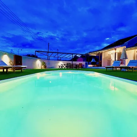 Doramarie With Private Pool By Dadovillas Villa
